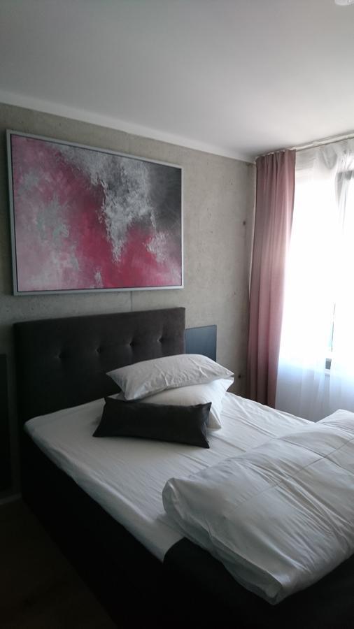 Haus 7 - Boardinghouse Aparthotel คอร์นเวสท์ไฮม์ ภายนอก รูปภาพ